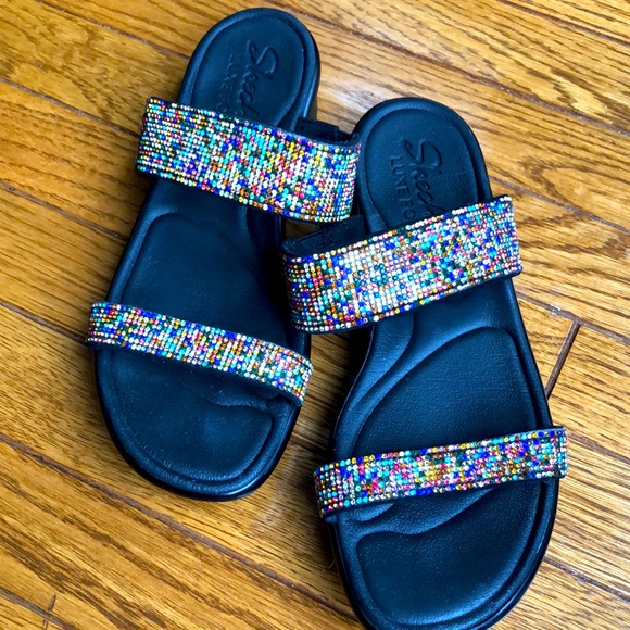 skechers luxe foam wedges